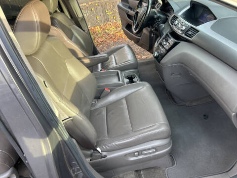 2013 Honda Odyssey EX-L w/DVD