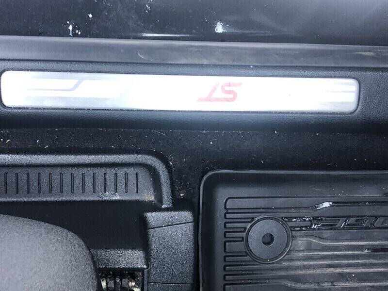 2022 Ford Edge ST-Line