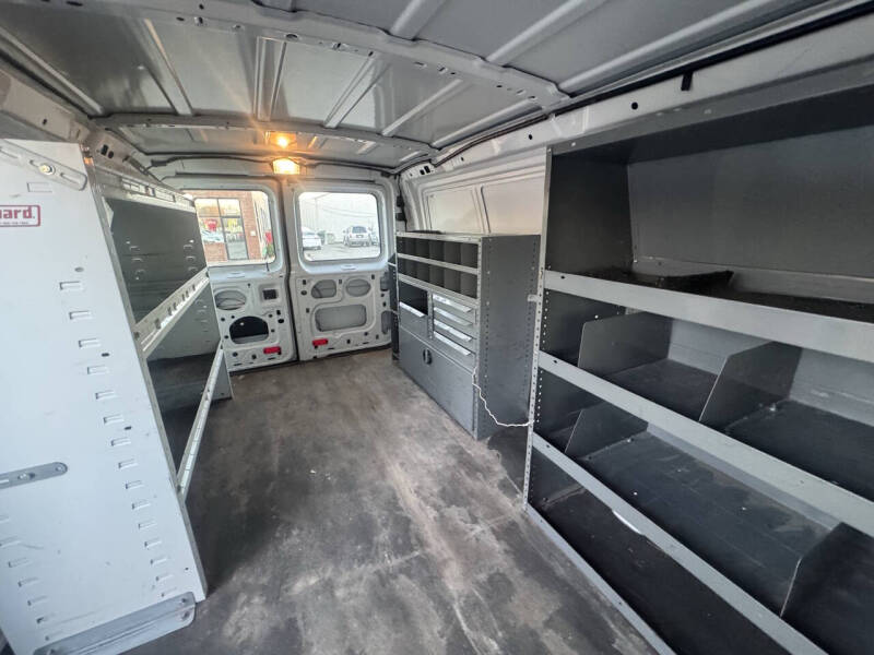 2011 Ford E-Series E-250