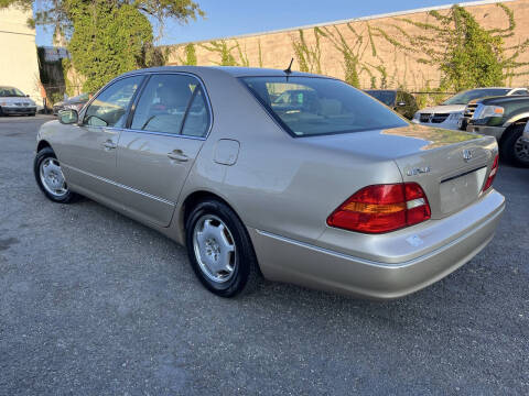 2002 Lexus LS 430