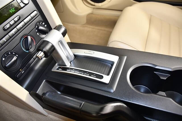 2006 Ford Mustang