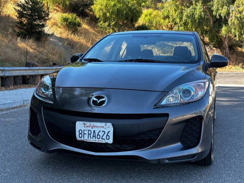 2013 Mazda MAZDA3 for sale at EZ CARZ in San Leandro CA