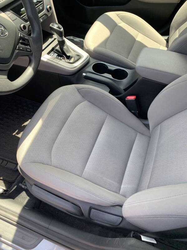 2018 Hyundai Elantra