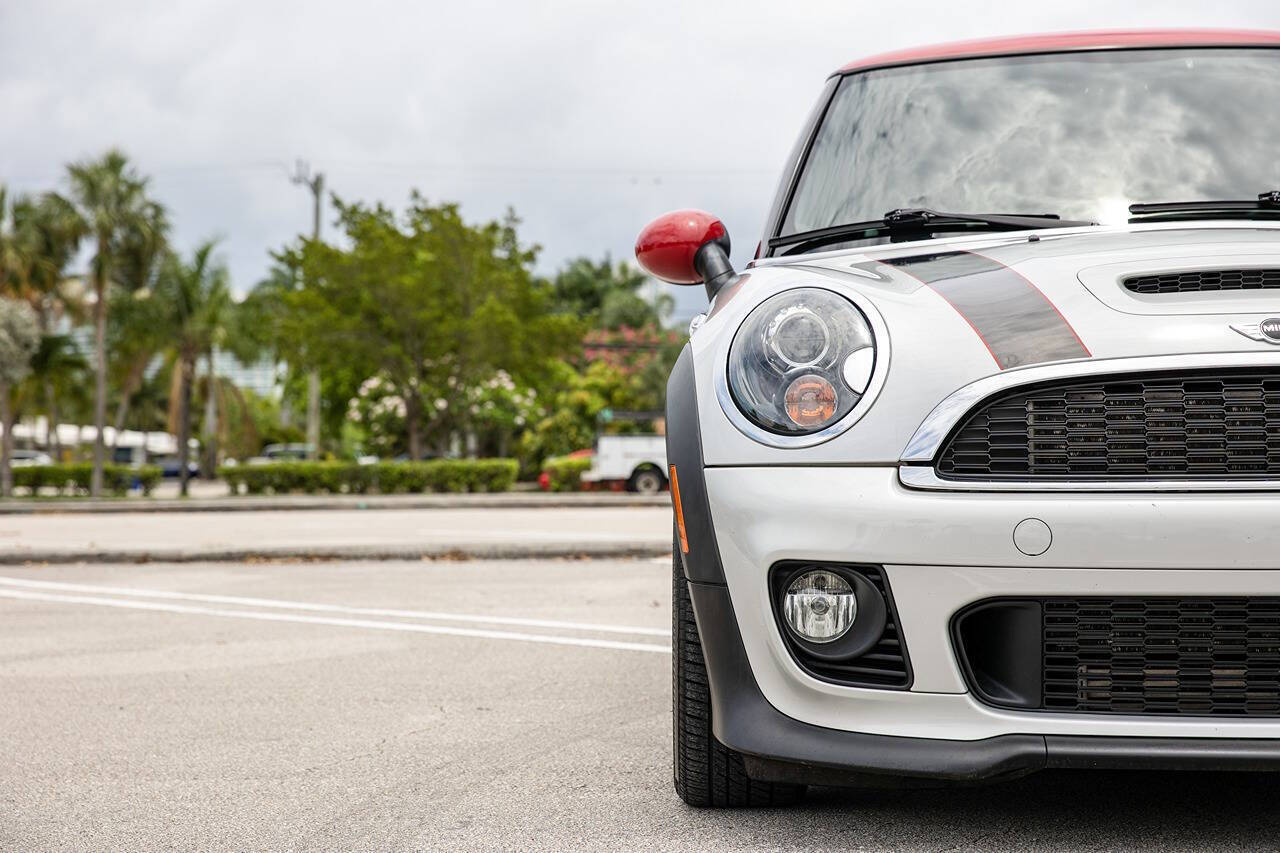 2012 MINI Cooper Hardtop 21