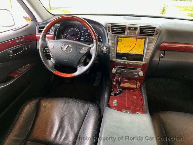 2010 Lexus LS 460