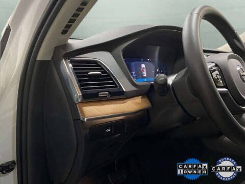 2025 Volvo XC90 B6 Plus Bright Theme 7P