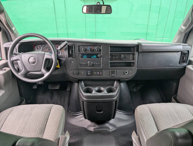 2018 GMC Savana LT 3500