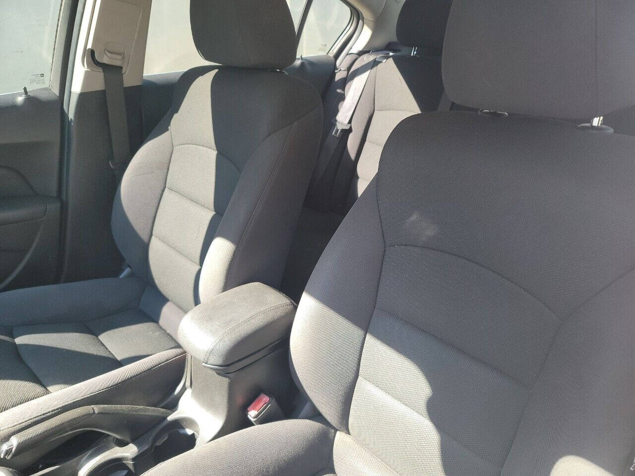 2012 CHEVROLET Cruze Sedan - $7,990