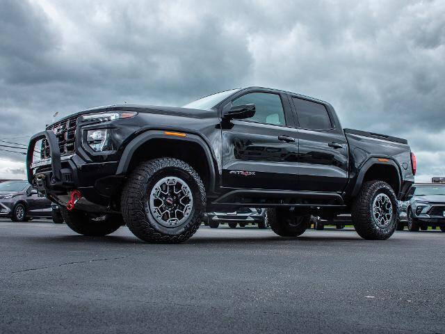 2023 GMC Canyon AT4X