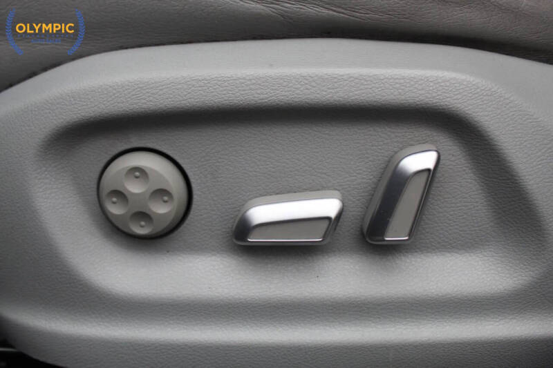 2016 Audi Q3 2.0T quattro Premium Plus