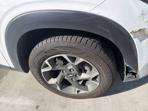 2024 Chevrolet Trax LT