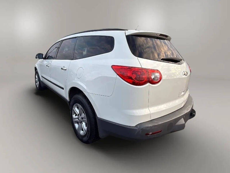2012 Chevrolet Traverse LS