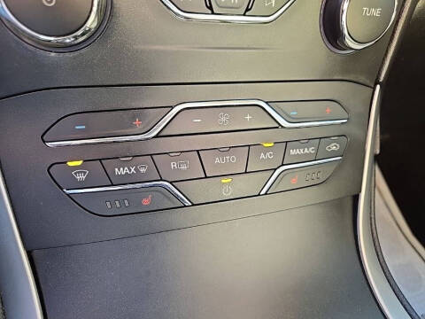 2019 Ford Edge SEL