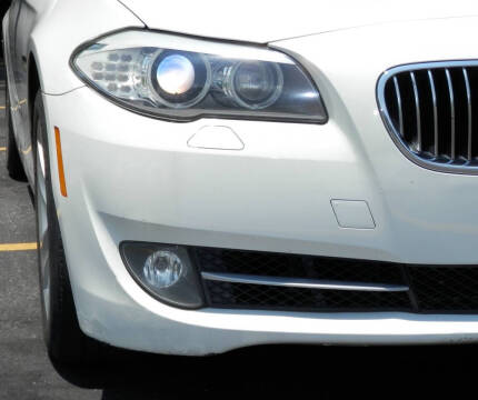 2012 BMW 5 Series 528i