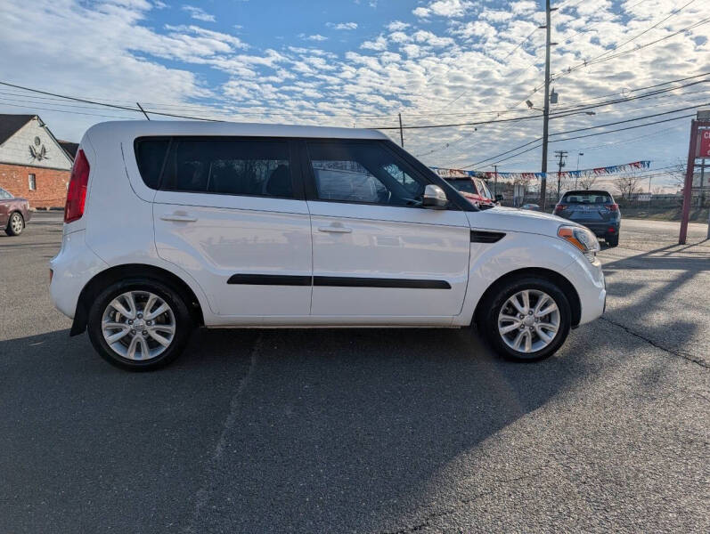 2012 Kia Soul +
