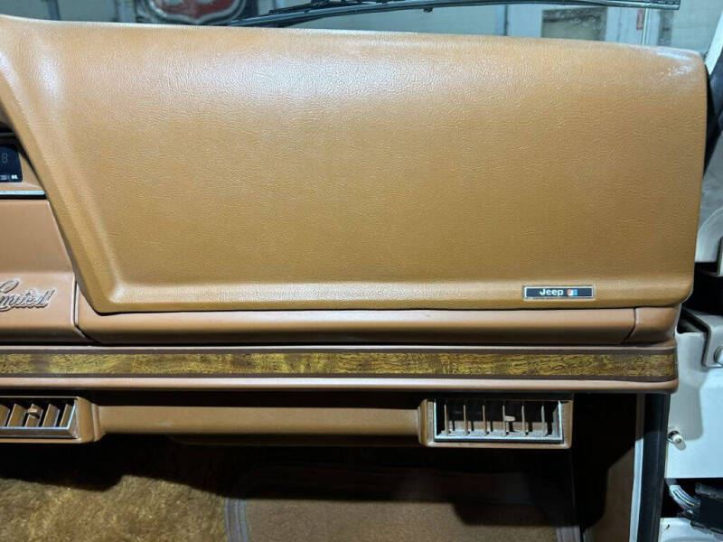 1982 Jeep Wagoneer Limited