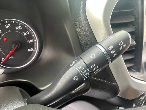 2017 GMC Acadia SLE-2