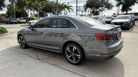 2017 Audi A4 2.0T quattro Prestige