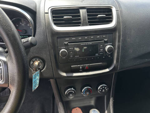 2013 Dodge Avenger SE V6