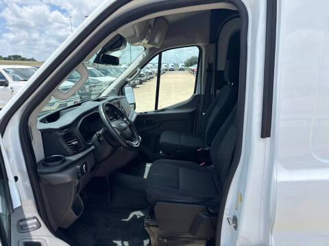 2024 Ford Transit 250