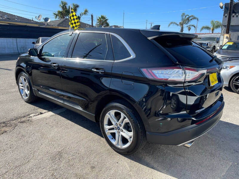 2018 Ford Edge Titanium