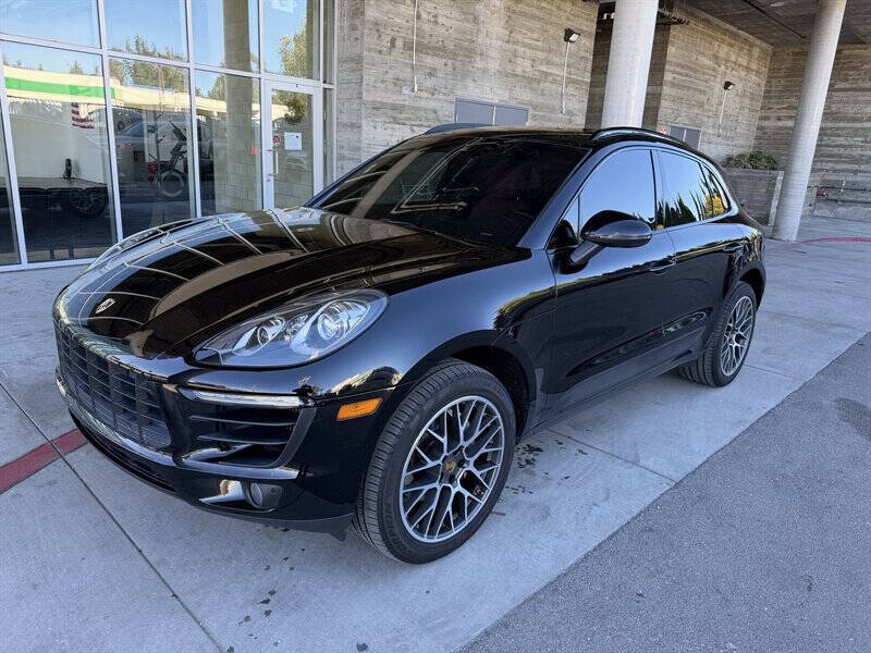 2017 Porsche Macan S