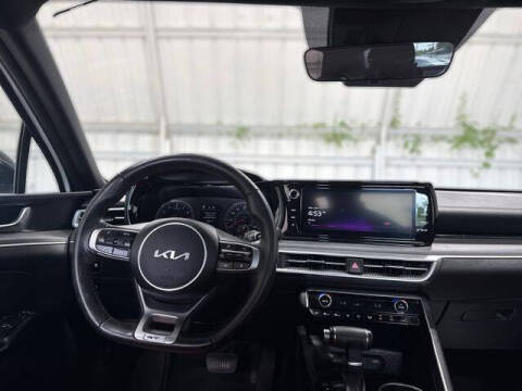 2023 Kia K5