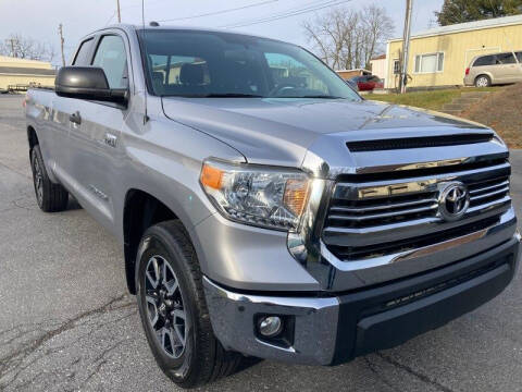 2017 Toyota Tundra for sale at LITITZ MOTORCAR INC. in Lititz PA