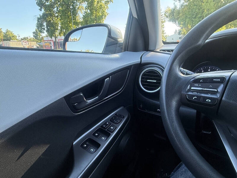 2021 Hyundai Kona SE