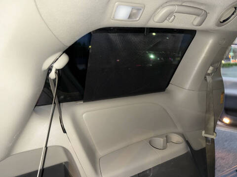 2014 Toyota Sienna XLE 8-Passenger