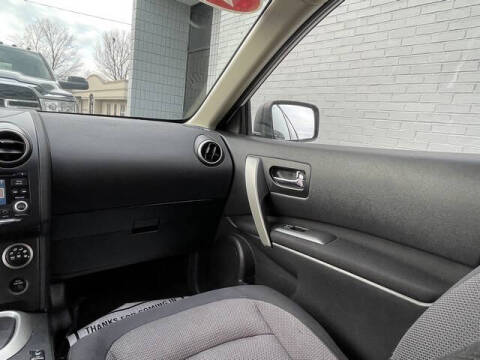 2011 Nissan Rogue SV