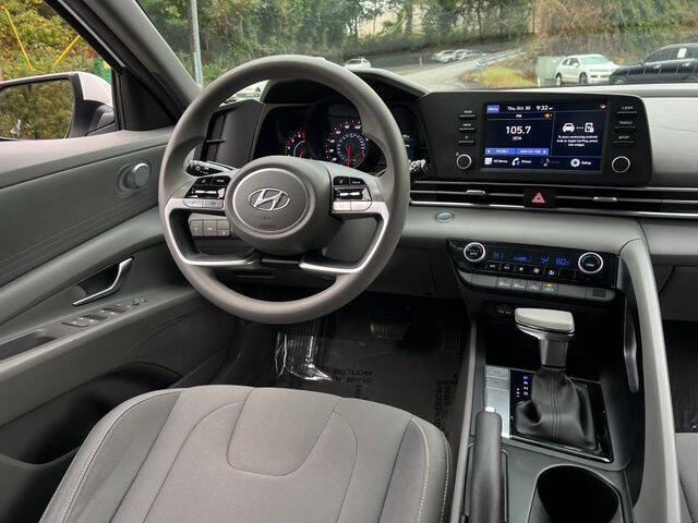 2023 Hyundai Elantra