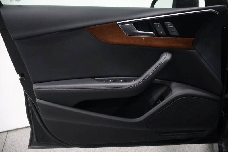 2020 Audi A4 Premium Plus 40 TFSI