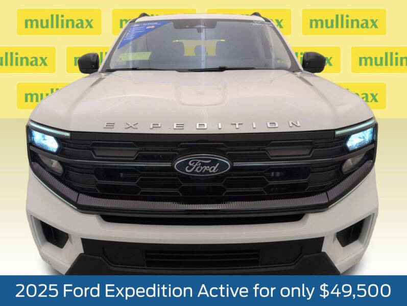 2025 Ford Expedition Active