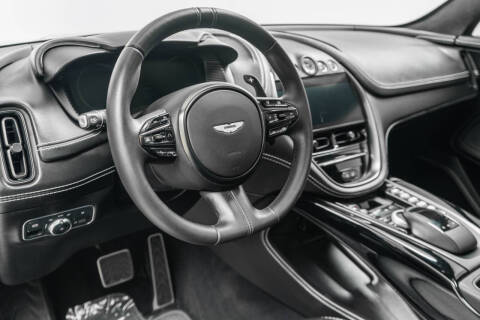 2021 Aston Martin DBX