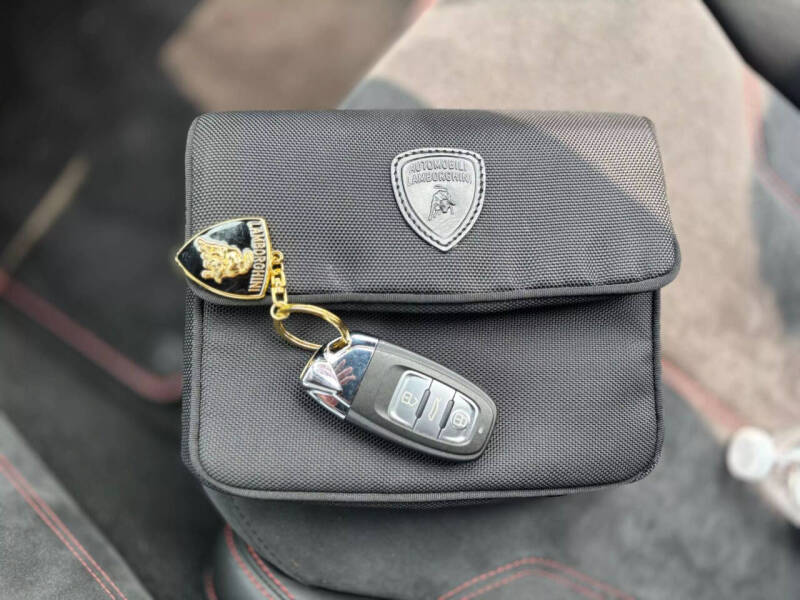 2016 Lamborghini Huracan LP 580-2