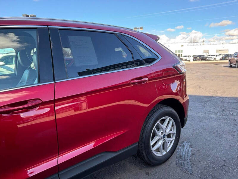 2021 Ford Edge SEL