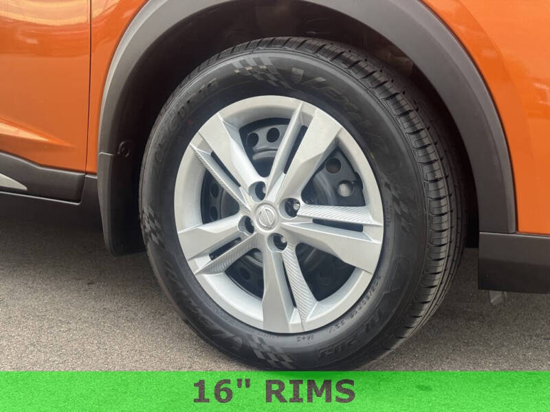 2020 Nissan Kicks SR