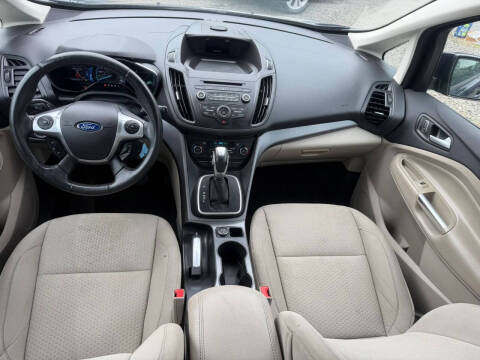 2017 Ford C-MAX Hybrid SE
