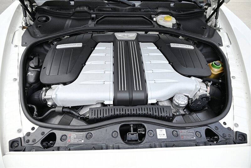 2017 Bentley Continental 23