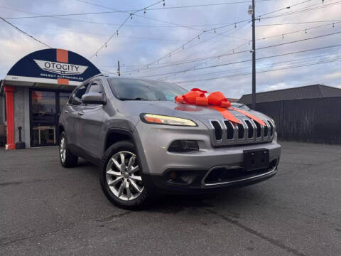 2016 Jeep Cherokee for sale at OTOCITY in Totowa NJ