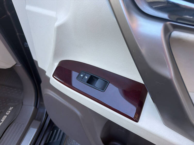 2019 Lexus GX 460