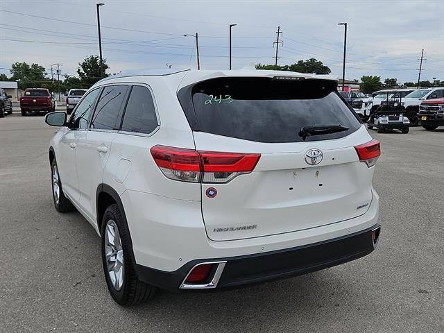 2017 Toyota Highlander Limited