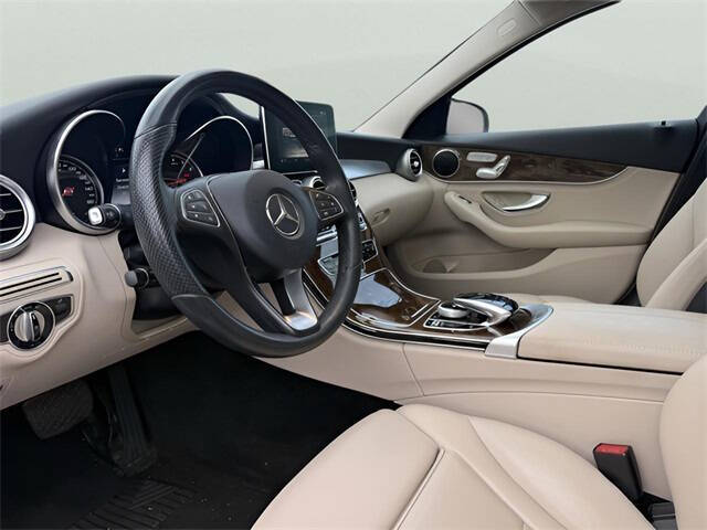 2016 Mercedes-Benz C-Class