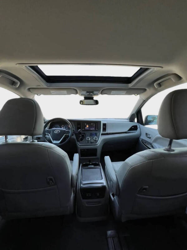 2020 Toyota Sienna