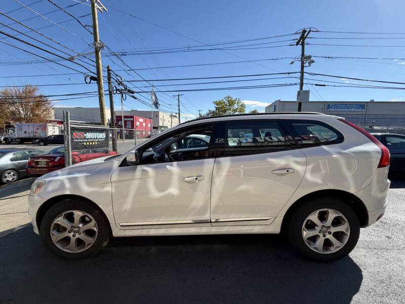 2016 Volvo XC60 T5 Drive-E