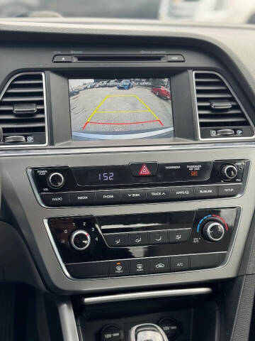 2016 Hyundai Sonata SE