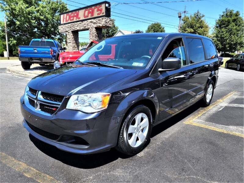 2014 Dodge Grand Caravan for sale at I-DEAL CARS in Camp Hill PA