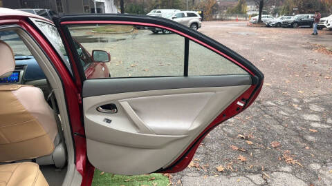 2011 Toyota Camry Hybrid