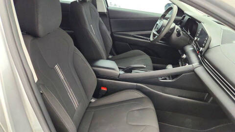 2023 Hyundai Elantra